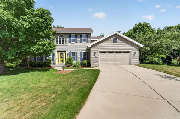 3098 Barrington Hills Court, Fitchburg, WI 53711