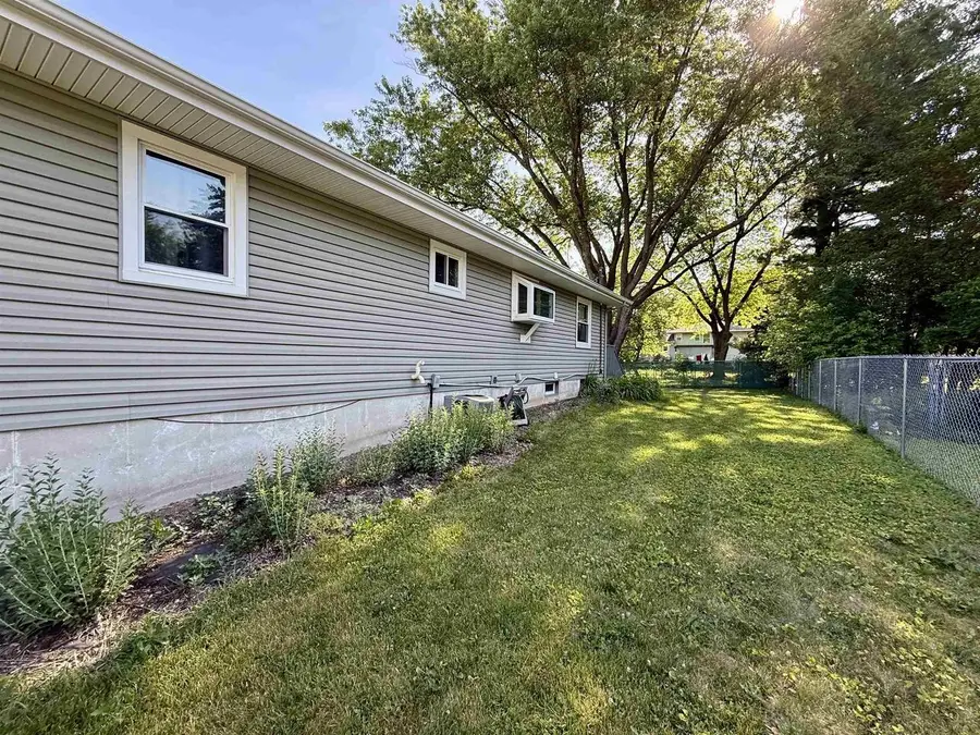 4701 Starker Avenue, Madison, WI 53716 - #3