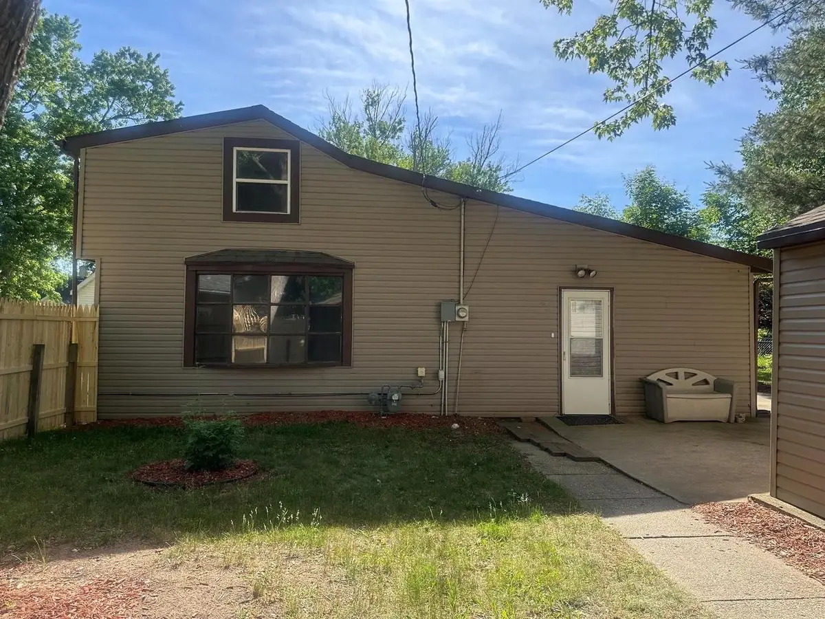 737 JOHNSON Street, Beloit, WI 53511 - #1