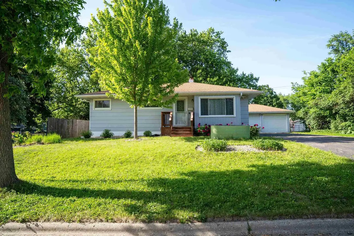 4610 Steinhauer Trail, Madison, WI 53716 - #1