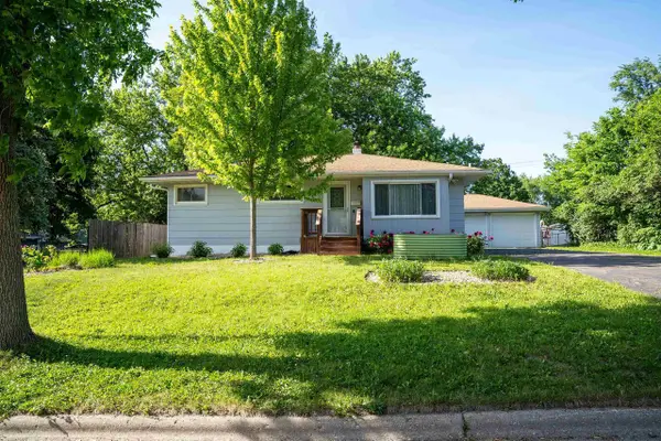 4610 Steinhauer Trail, Madison, WI 53716