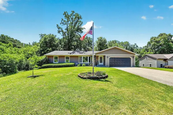 7223 Cross Country Road, Verona, WI 53593