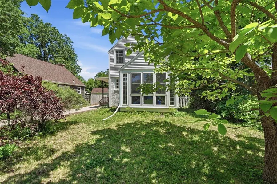 166 Kensington Drive, Madison, WI 53704 - #3