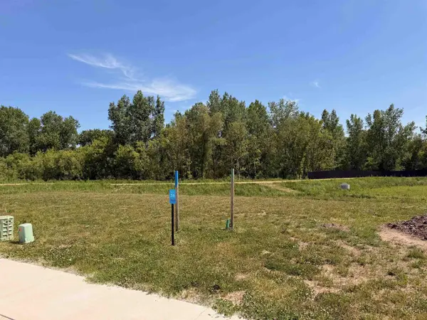 7549 California Love Trail, Middleton, WI 53562