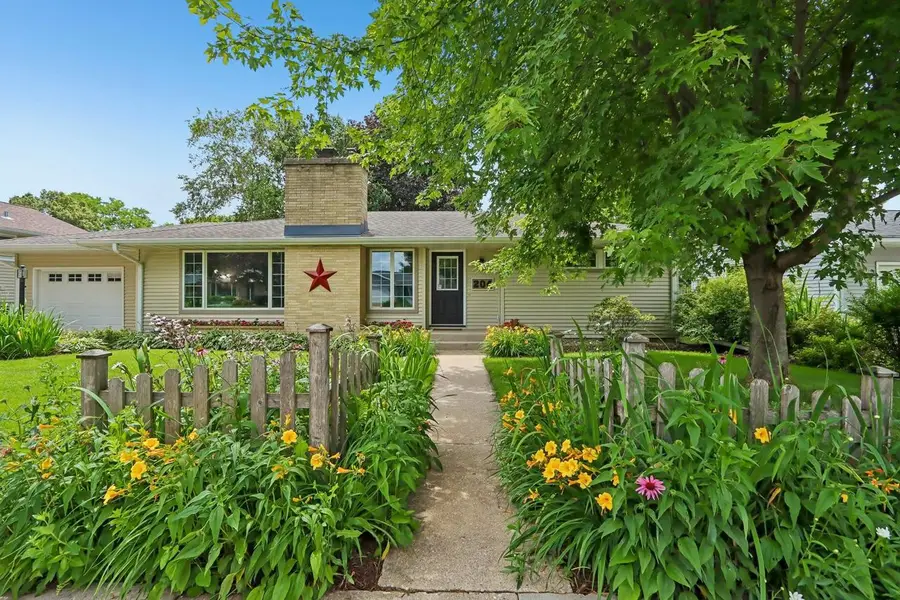 204 6th Street, Waunakee, WI 53597 - #3
