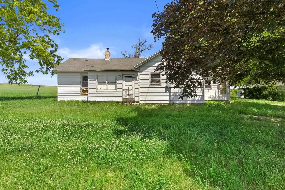 12632 W Highway 59, Evansville, WI 53536 - #1