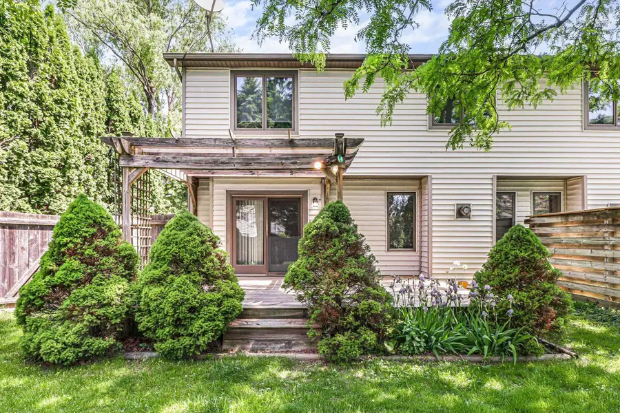 1120/1122 Artisan Drive, Madison, WI 53704 - #2