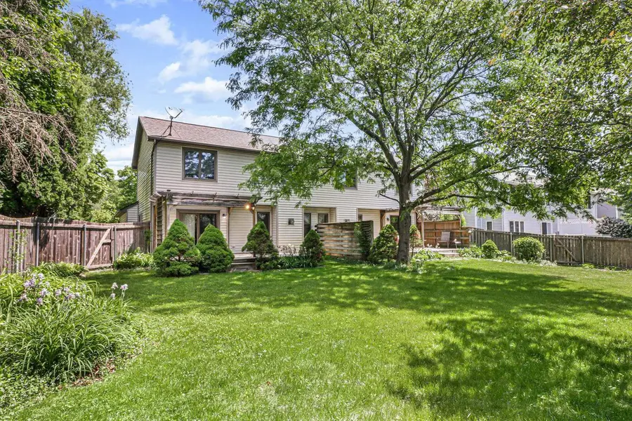 1120/1122 Artisan Drive, Madison, WI 53704 - #3