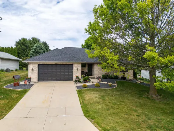 2938 Yale Drive, Janesville, WI 53548