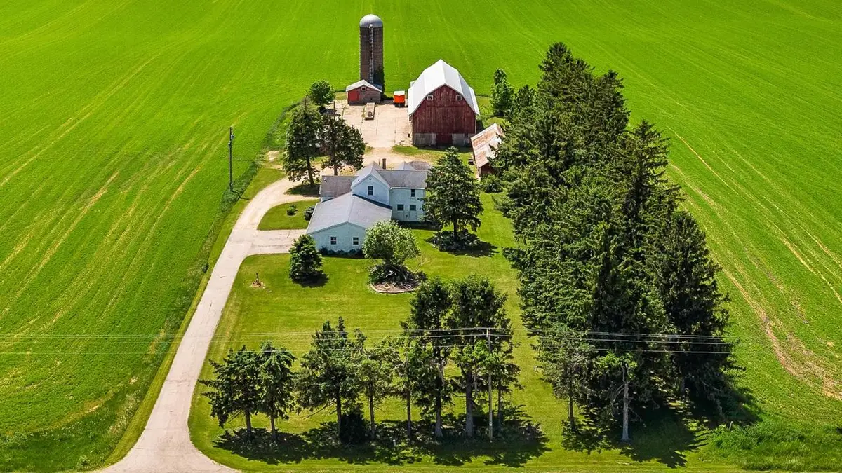 W6231 County Road K, Arlington, WI 53911 - #1