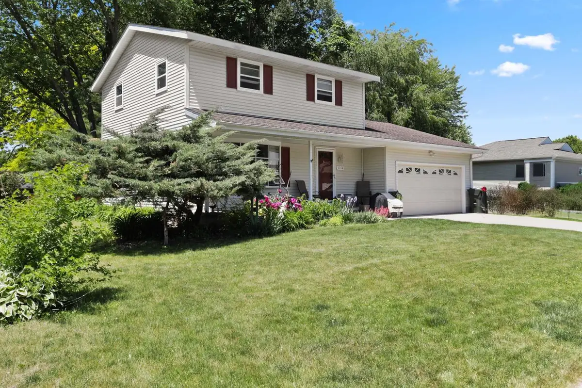 1074 Jerico Lane, Sun Prairie, WI 53590 - #1