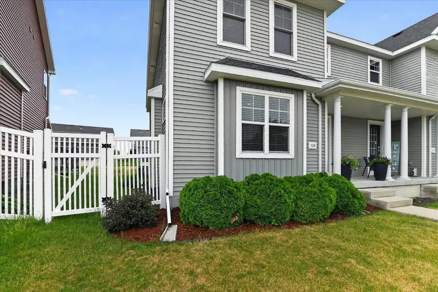 126 Alton Drive, Madison, WI 53718 - #3