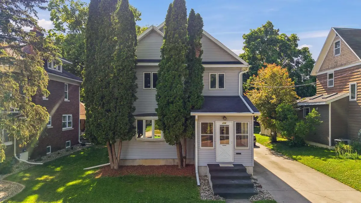206 S Vita Avenue, Beaver Dam, WI 53916 - #1