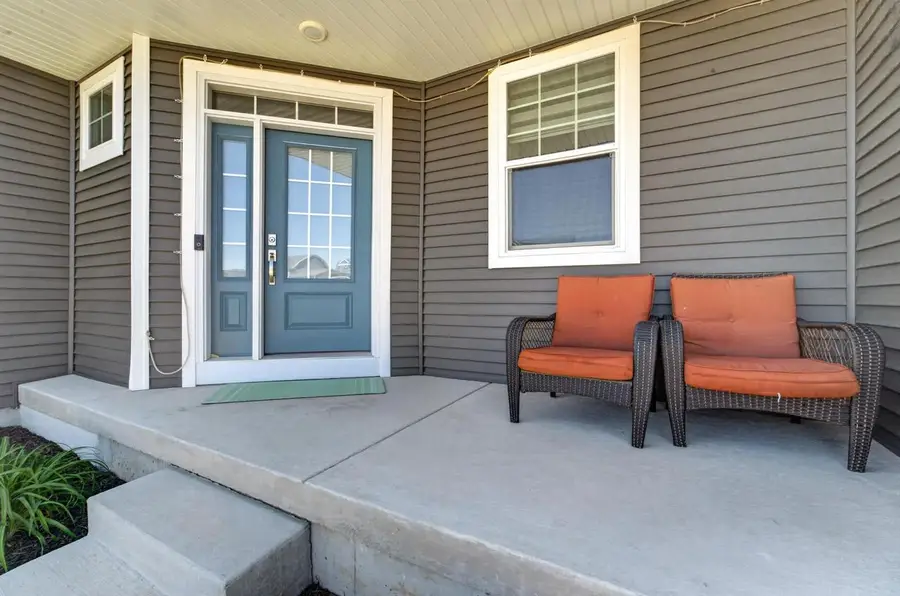 606 Tawny Elm Parkway, Verona, WI 53593 - #2