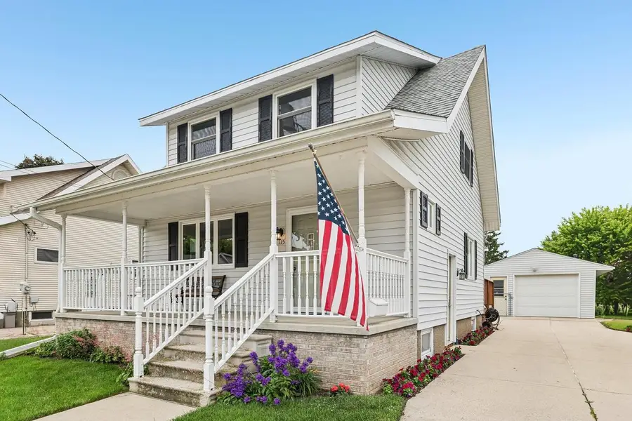 115 Roller Avenue, Beaver Dam, WI 53916 - #2