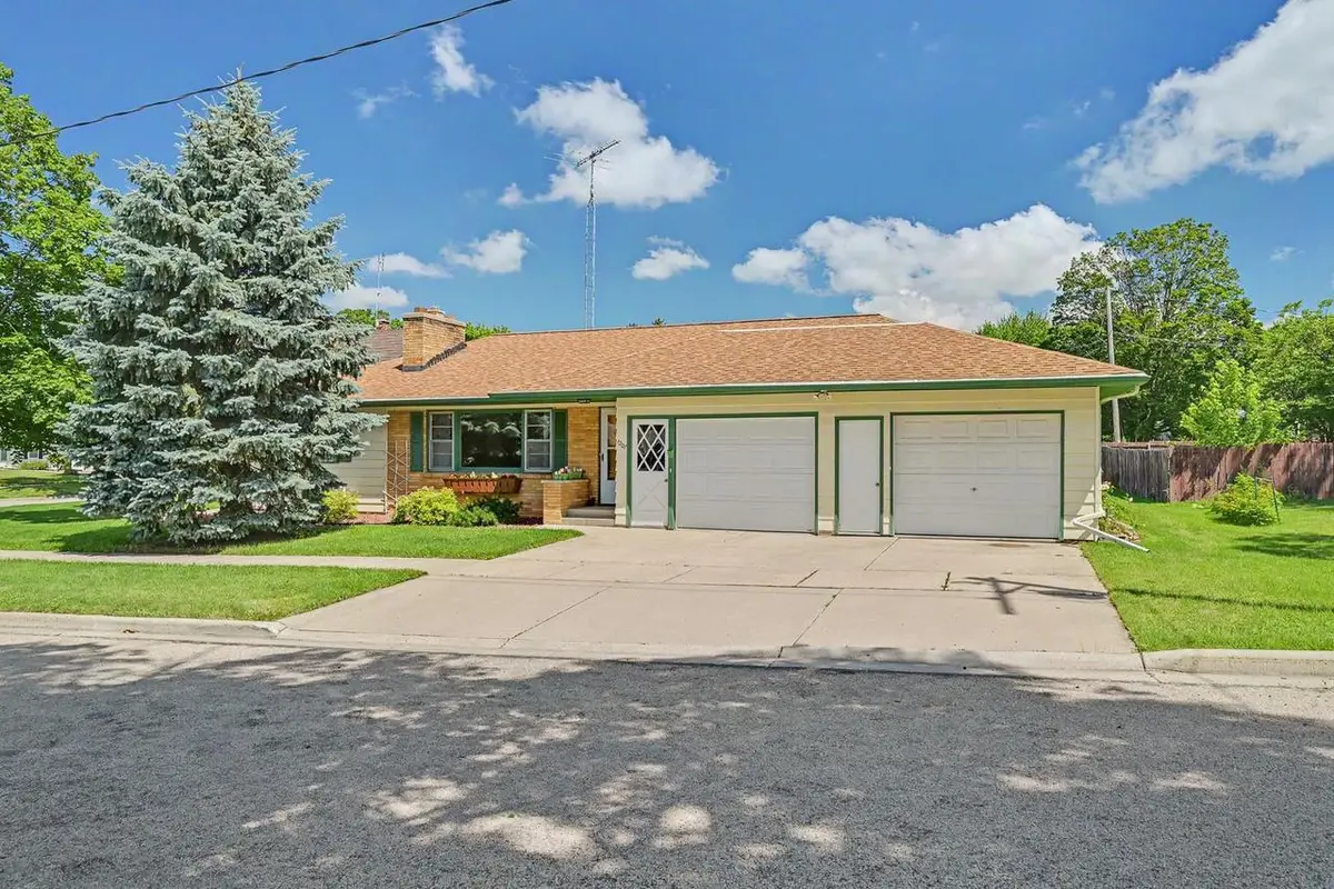 1207 23rd Street, Monroe, WI 53566 - #1