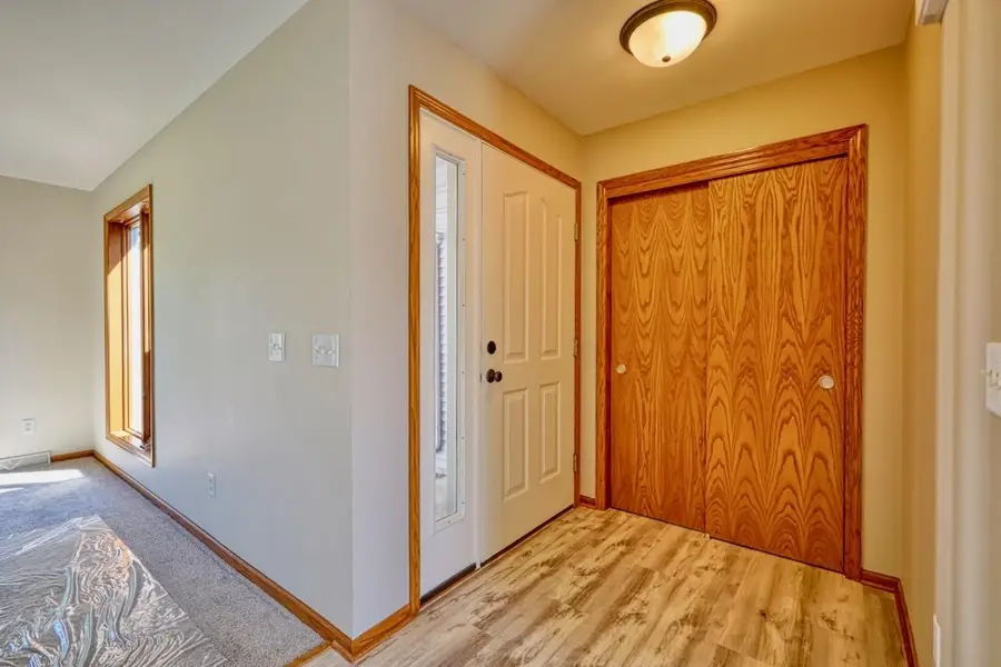 6413 Dylyn Drive, Madison, WI 53719 - #3