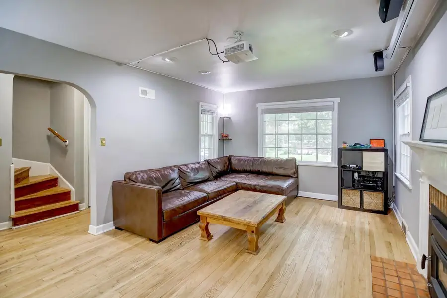 207 S Owen Drive, Madison, WI 53705 - #2