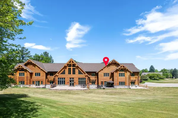 695 South Street #8, Green Lake, WI 54941