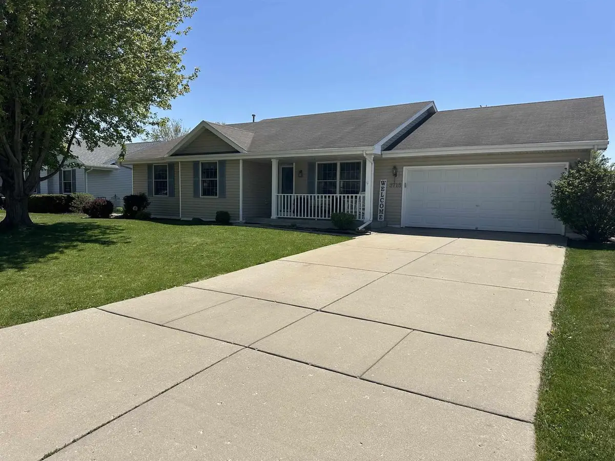 3718 Labrador Drive, Janesville, WI 53546 - #1