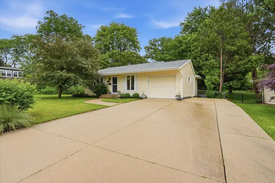 409 Topaz Lane, Madison, WI 53714 - #3