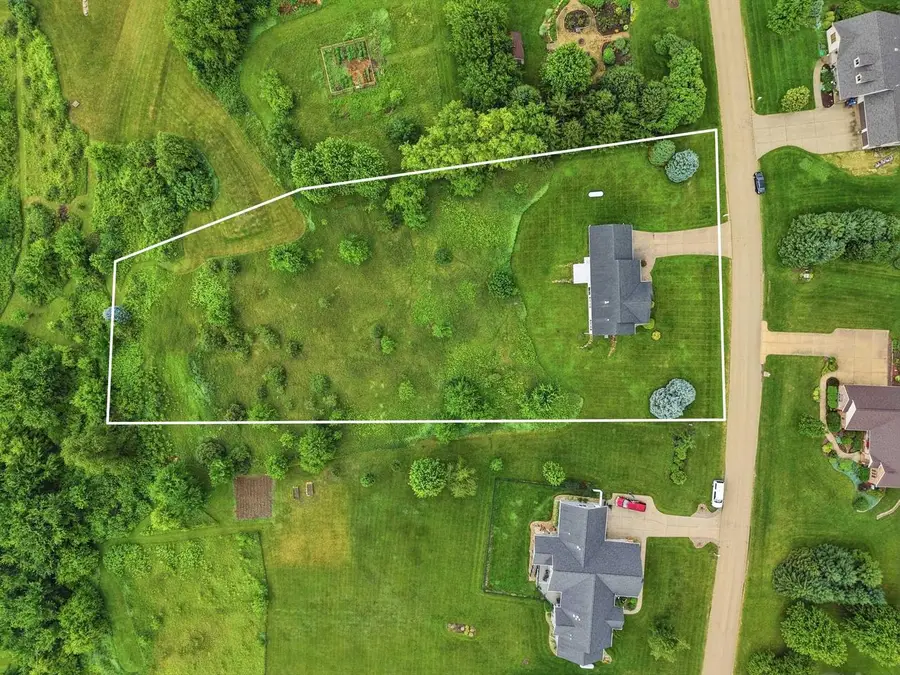 W5364 Windmill Ridge Road, New Glarus, WI 53574 - #3