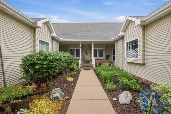 351 S Wisconsin Street #2, Whitewater, WI 53190