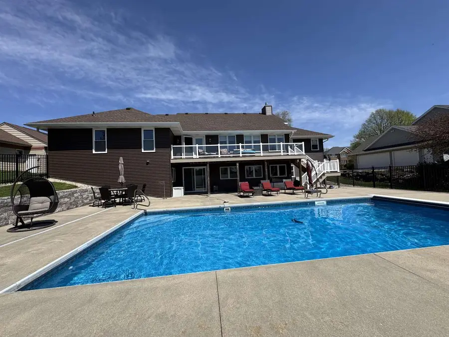 847 Cambridge Drive, Janesville, WI 53548 - #2