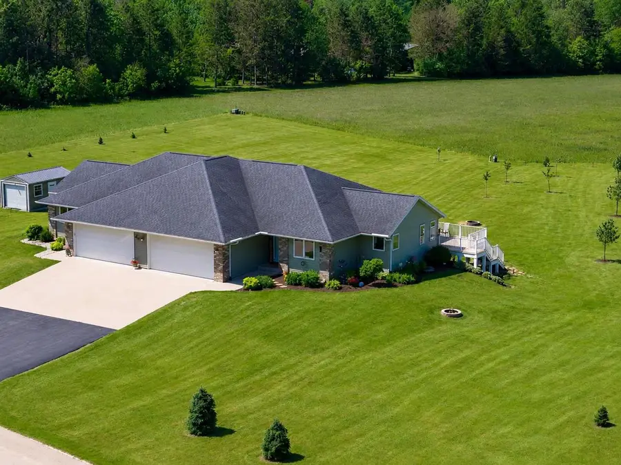 N4035 Ace Court, Brodhead, WI 53520 - #3