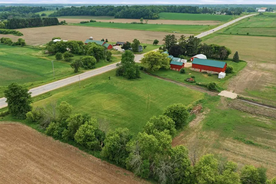 W3536 Highway 33, Horicon, WI 53032 - #2