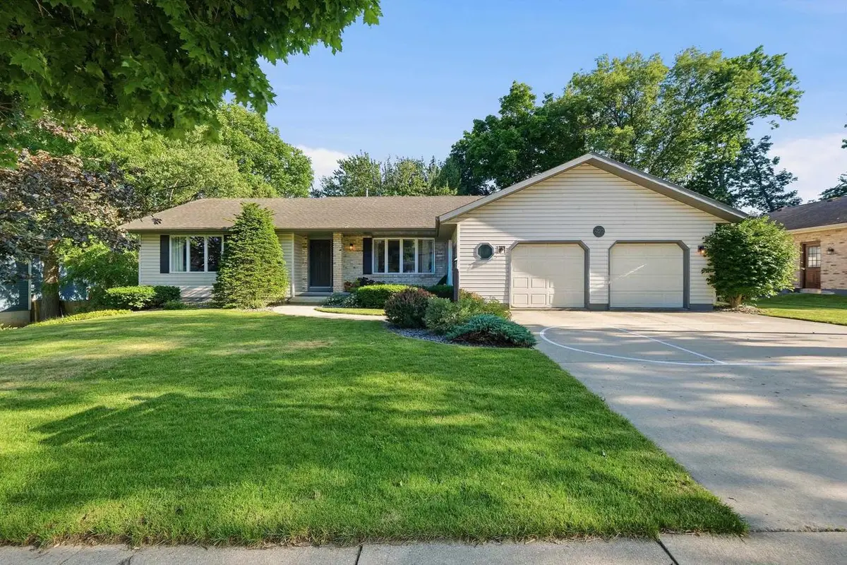 423 Butternut Drive, Oregon, WI 53575 - #1