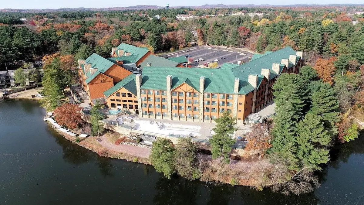 350 E Hiawatha Drive #324, Wisconsin Dells, WI 53965 - #1