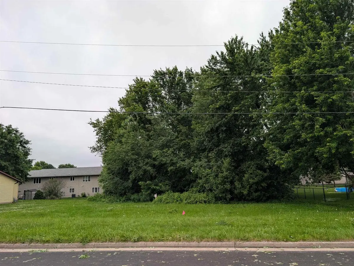 325 Jefferson Street, Deforest, WI 53532 - #1