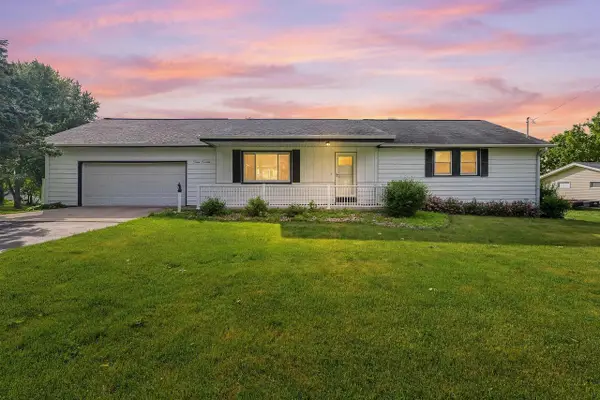 320 W Third Street, Fox Lake, WI 53933