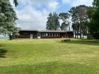 W10617 Blackhawk Trail, Fox Lake, WI 53933 - #2