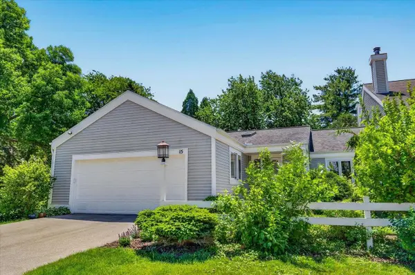 15 Oak Creek Drive, Madison, WI 53717