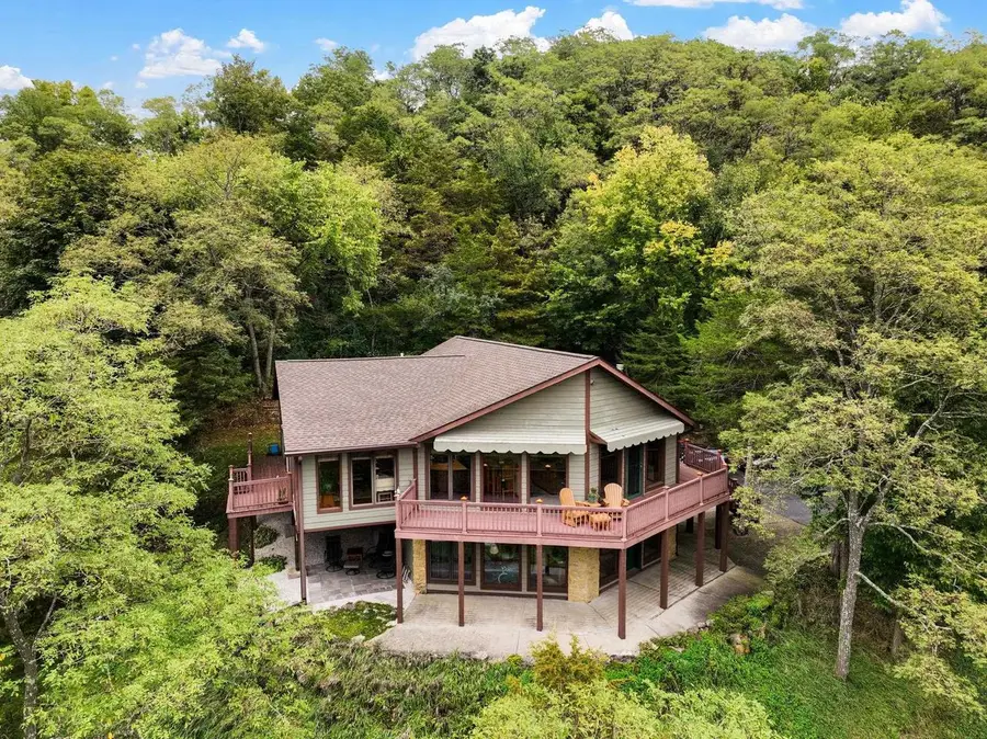 6460 Cooke Road, Mazomanie, WI 53560 - #3