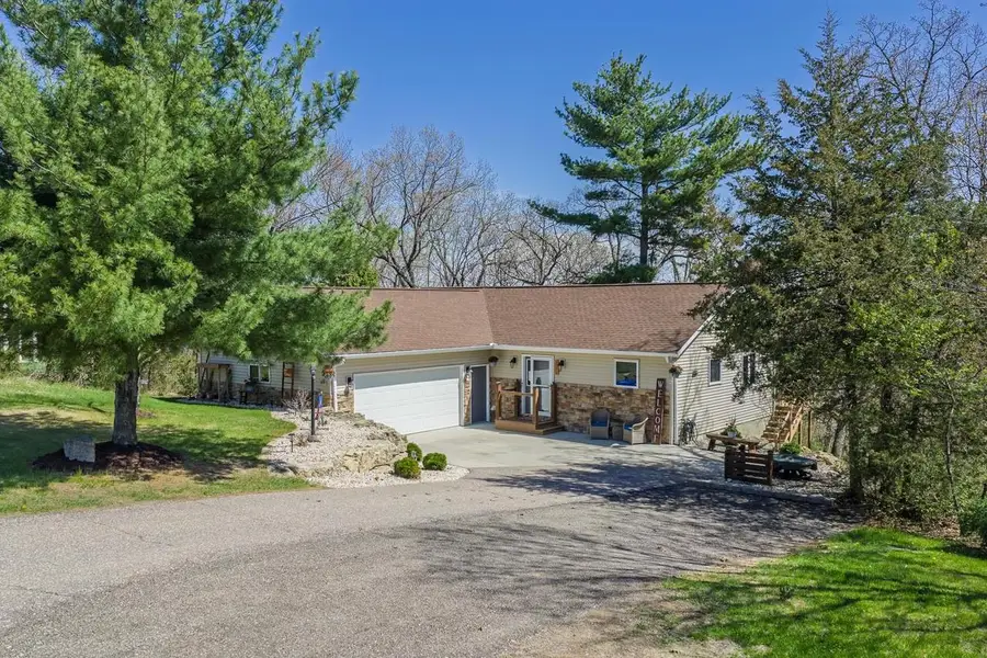 S1272 Lost Oaks Court, Wisconsin Dells, WI 53965 - #3