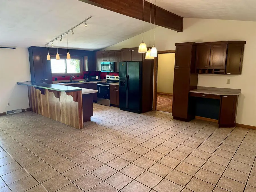 1475 Pineview Drive, Reedsburg, WI 53959 - #2