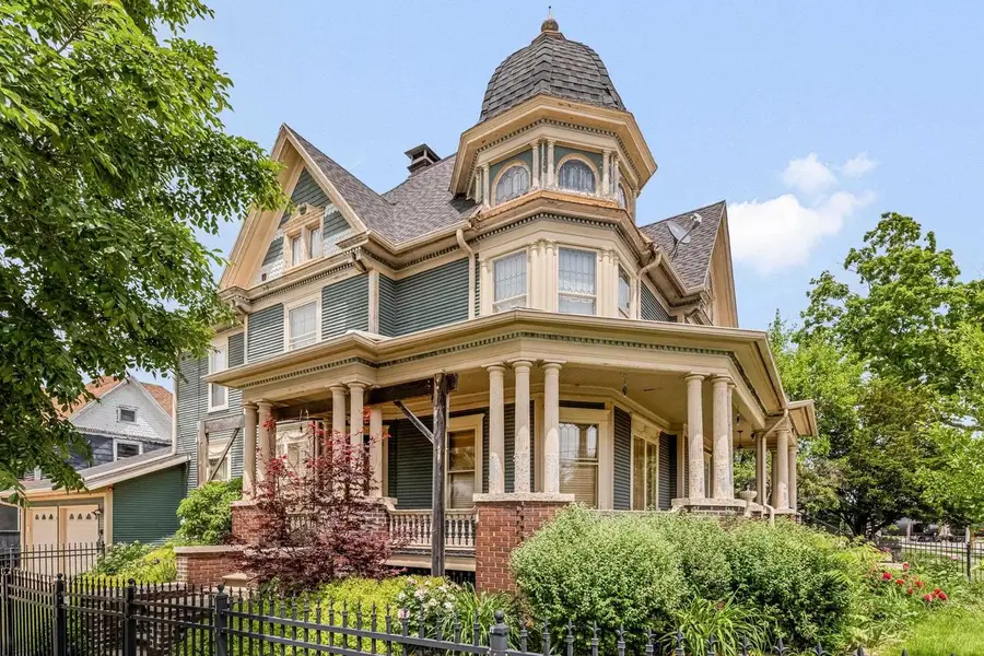 307 N Ludington Street, Columbus, WI 53925 - #2
