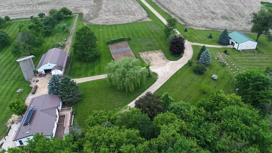 S7304 Sandusky Road, Hillpoint, WI 53937 - #2