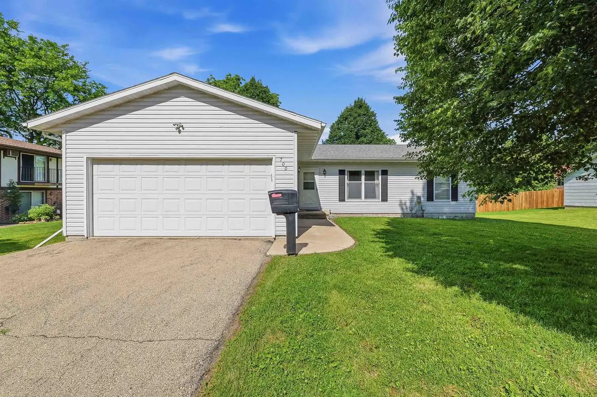 700 S Lincoln Avenue, Beaver Dam, WI 53916 - #1