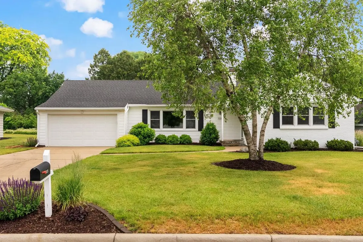 433 Seminole Road, Janesville, WI 53545 - #1