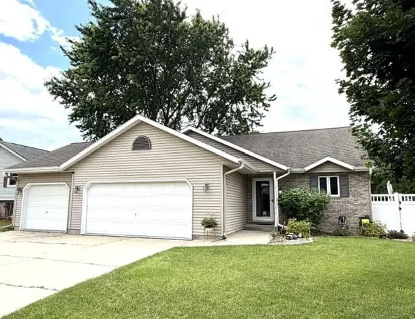 3210 Thornton Drive, Janesville, WI 53548