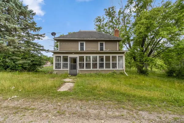 230 E Van Buren Street, Poynette, WI 53955