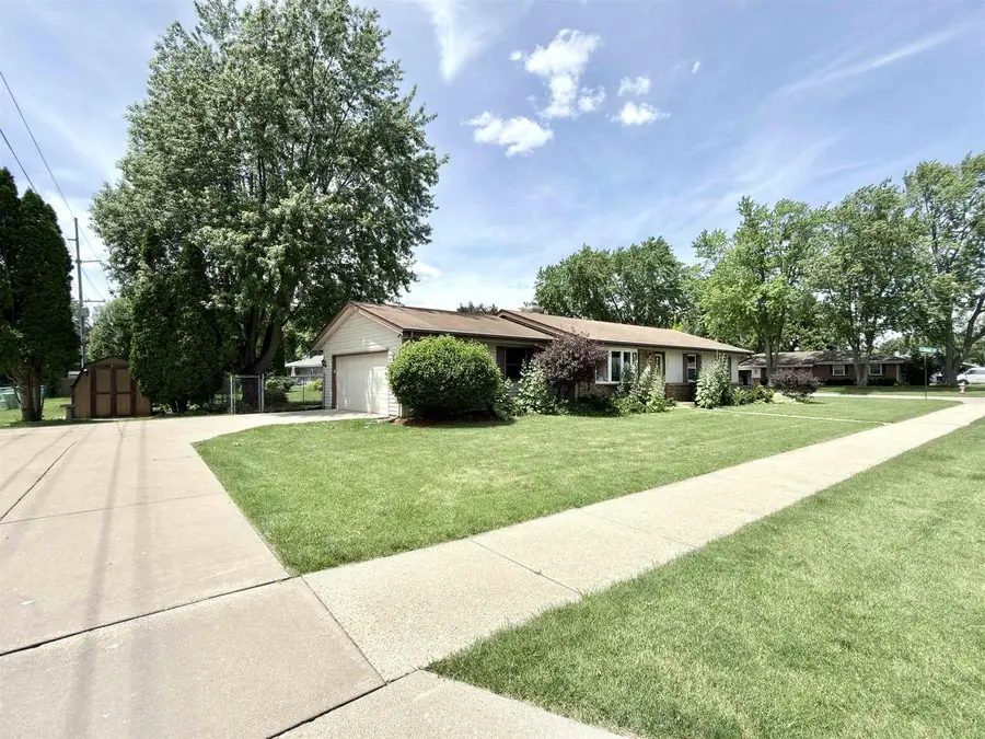 2019 N Pontiac Drive, Janesville, WI 53545 - #3