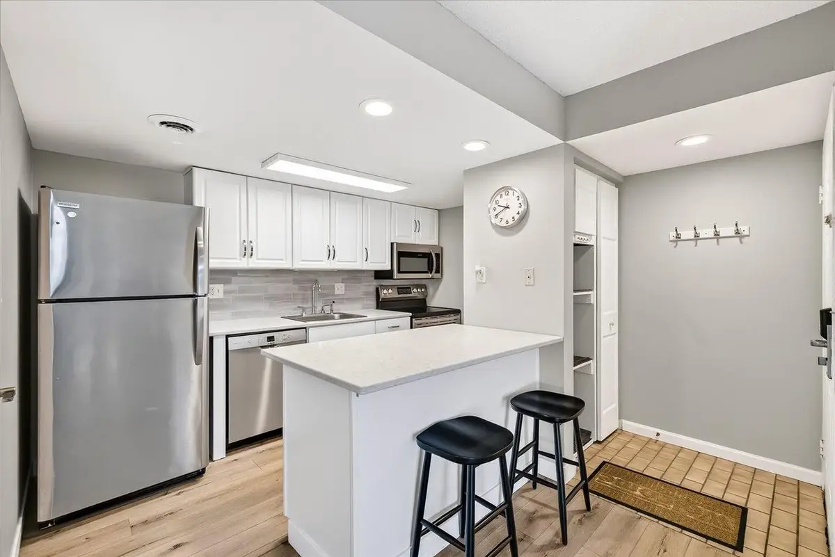 539 D'ONOFRIO Drive #3, Madison, WI 53719 - #1