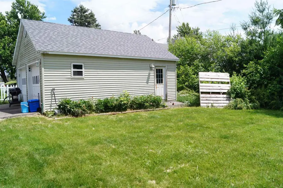 110 Pierce Street, Arlington, WI 53911 - #3
