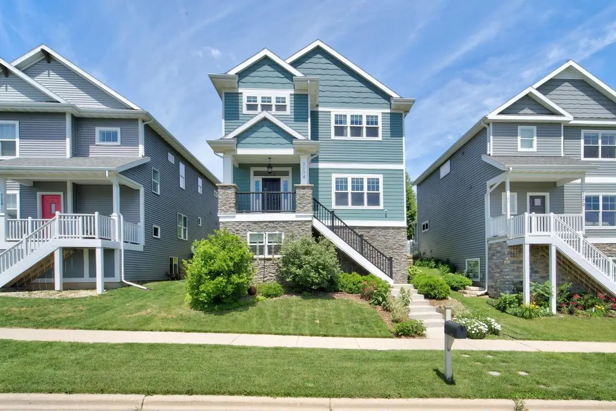 7174 Belle Fontaine Boulevard, Middleton, WI 53562 - #1