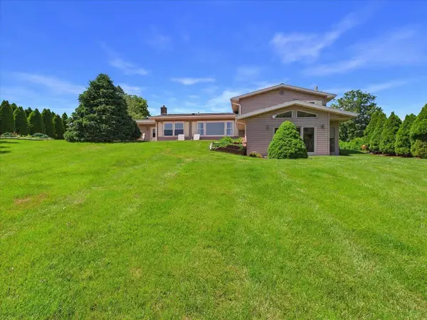 6689 Highland Drive, Windsor, WI 53598